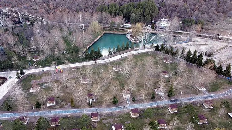 Kuğulu mesire alanında çalışmalar tamamlanıyor