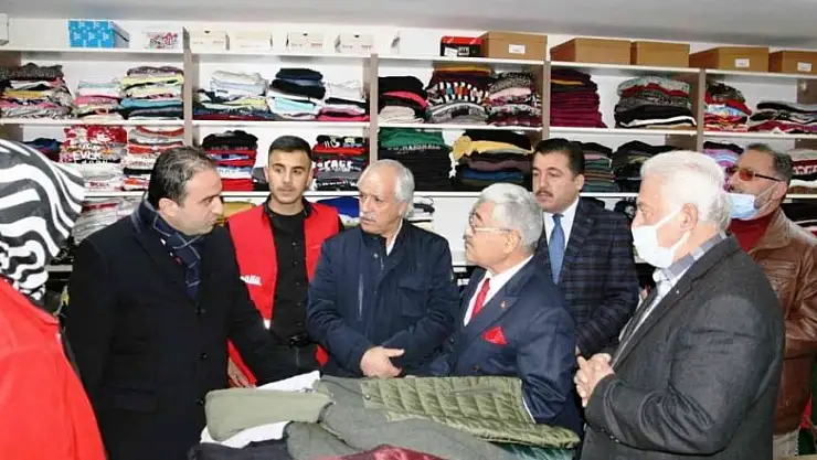 Kulu'da Kızılay butik mağazası dualarla açıldı