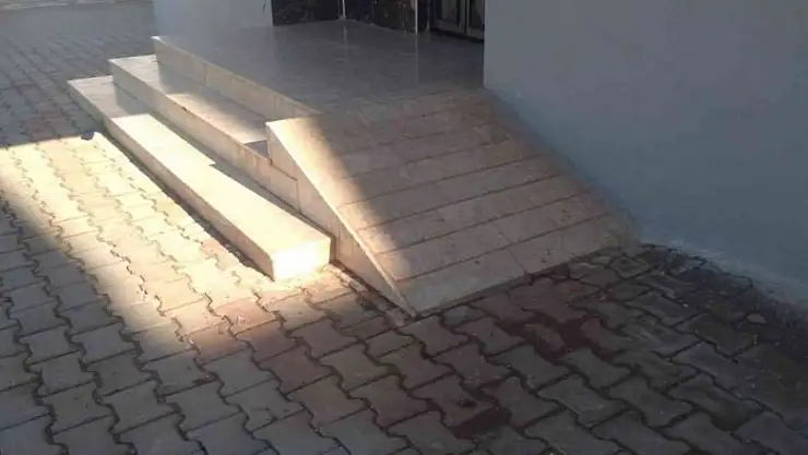 Demir ustası eşini soba demiriyle öldürmüş