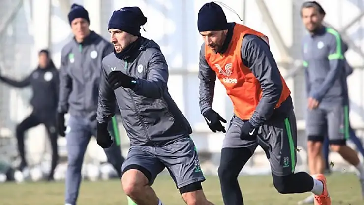 2.Lig beyaz ve kırmızı  gurupta maçlar ertelendi