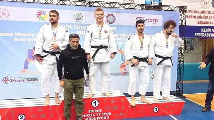 Kululu judocu Edirne'den altın madalyayla döndü