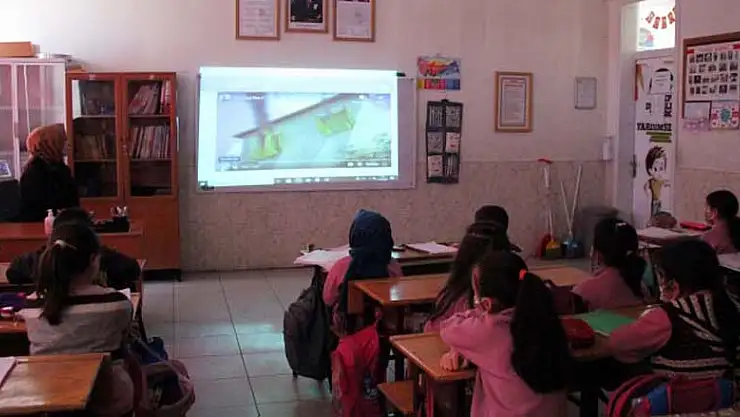 Öğrencilere 112'yle ilgili bilgilendirici video izletildi
