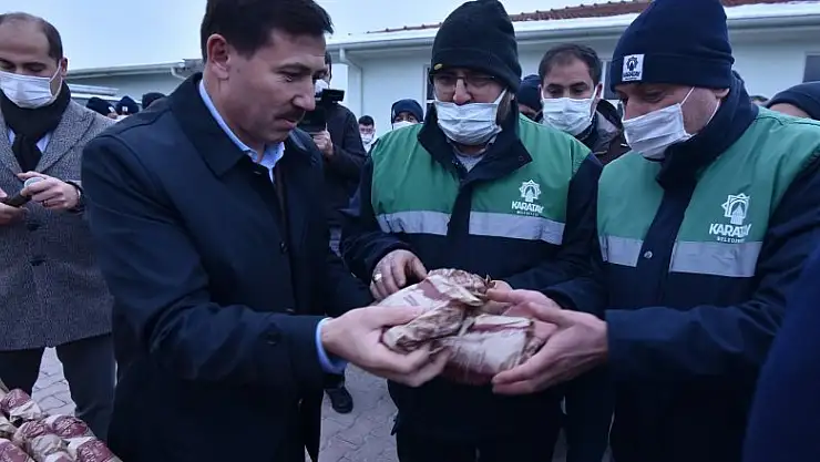 Hasan Kılca mesaiye çalışma arkadaşlarıyla buluşarak başladı