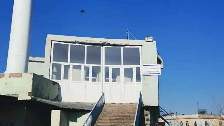 Camiye elektrik borcu nedeniyle icra geldi