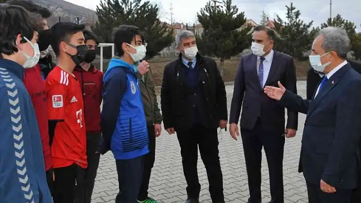 Başkan Akkaya Fen Lisesi öğrencileri ile buluştu