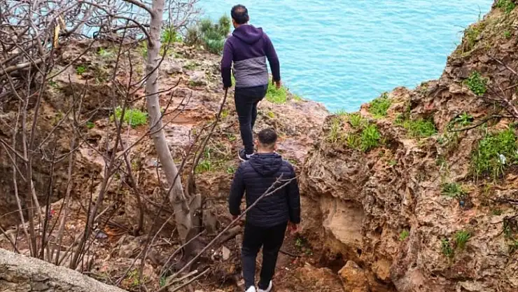 Antalya'da denizde ceset bulundu