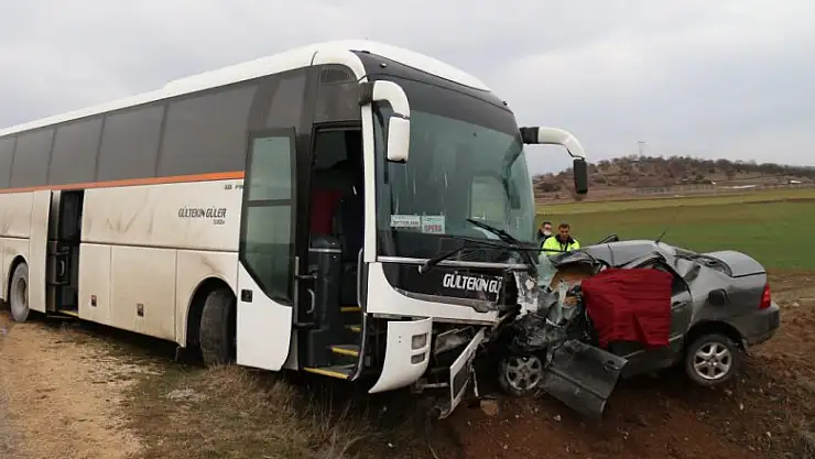 Eskişehir'de trafik kazası: Ölü ve yaralılar var
