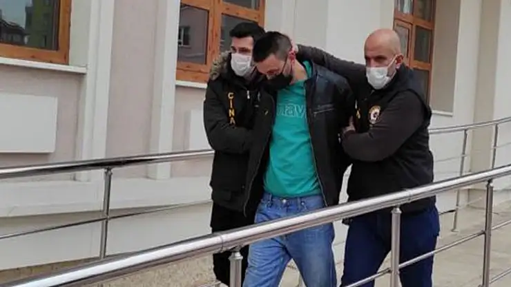 Konya'da kayınvalidesini öldürüp karısını yaralayan zanlı tutuklandı