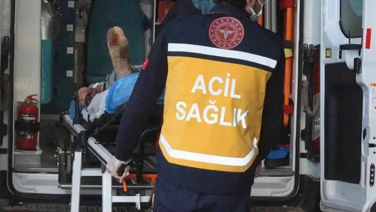 Türkiye'ye kaçak geçiş yapmak isteyen genç mayına bastı