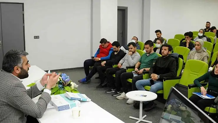 ADÜ'de Ramazan söyleşisi gerçekleştirildi