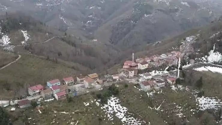 Samsun ve Ordu sınırında aynı sokaktaki iki mahalle, 2 dakika farkla oruç açıyor