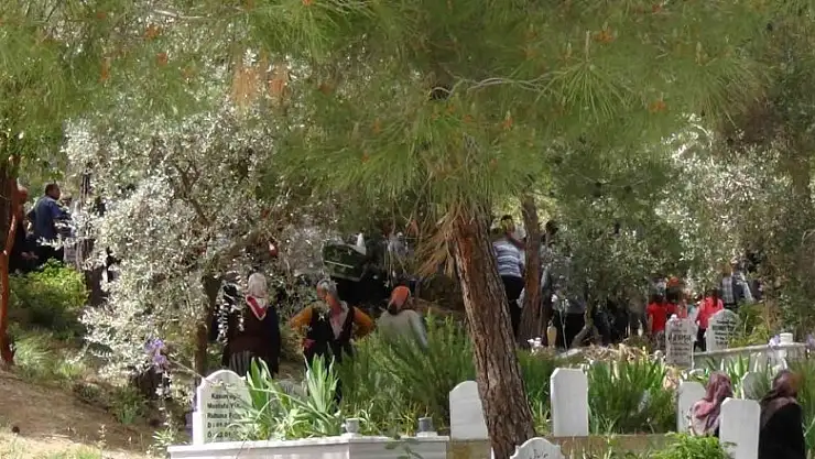 Minik Yusuf'a acı veda