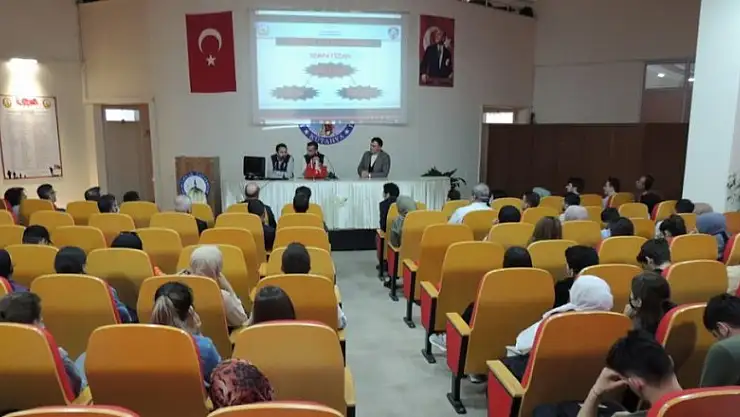 Tavşanlı MYO'da 'El Ele Güvenli Geleceğe' konulu konferans