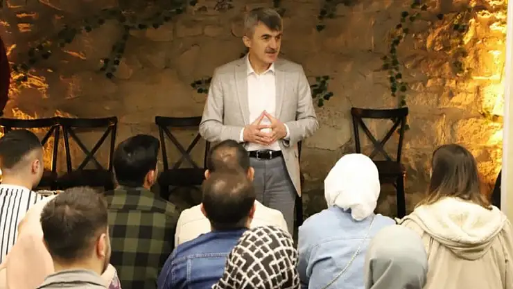 DPÜ TÖMER'in başarılı öğrencileri iftarda buluştu