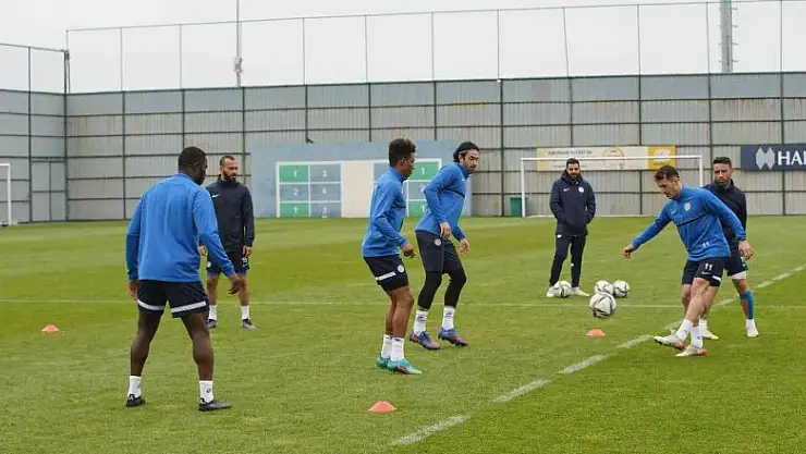 Çaykur Rizespor, Rize'deki hazırlıklarını tamamladı