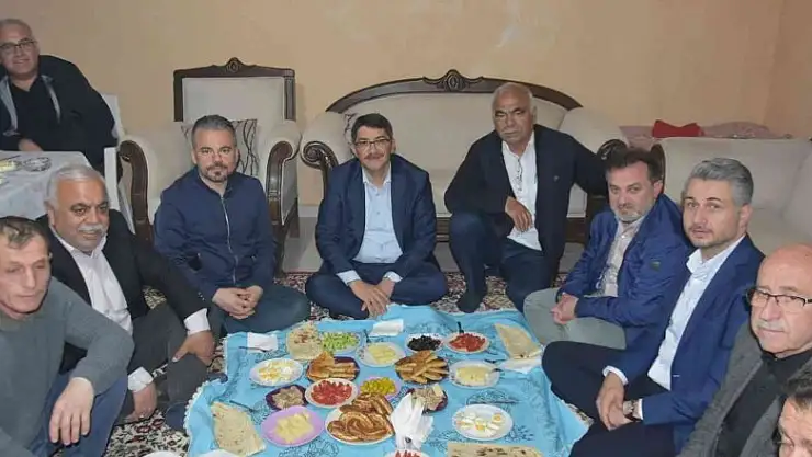 Başkan Çelik 29. sahuru Akpınar Mahallesi'nde yaptı