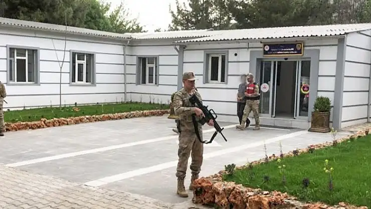 Hırsızlık suçundan 11 yıl 6 ay kesinleşmiş cezası bulunan zanlı JASAT ekiplerinden kaçamadı