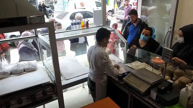 Yufkacılarda Ramazan Bayramı yoğunluğu yaşanıyor