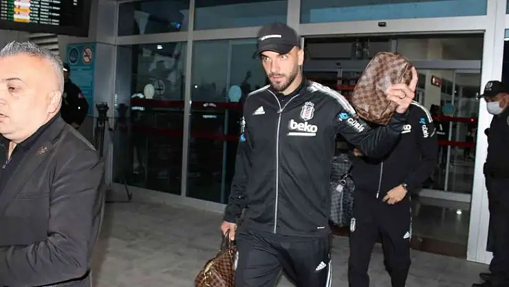 Beşiktaş kafilesi Kayseri'de