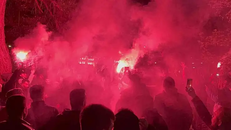 Eskişehir'de kutlama yaptırmadılar!