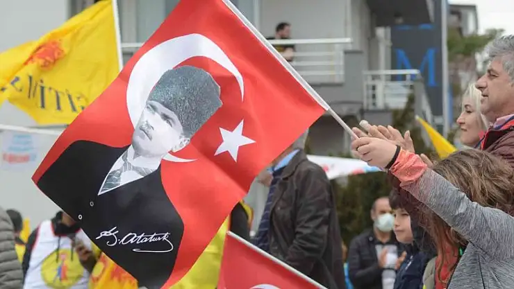 Balıkesir'de 1 Mayıs coşkusu