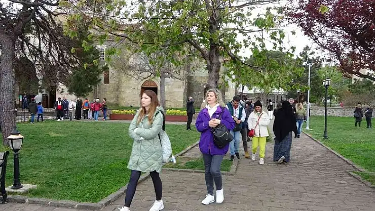 Pandemi tedbirleri gevşedi turizm hareketlenmeye başladı