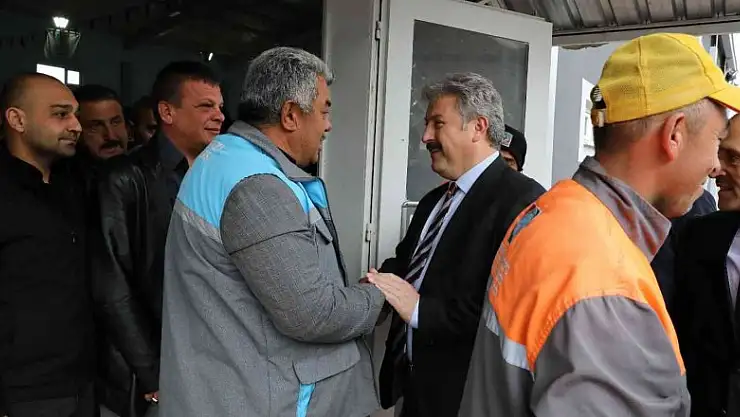 Başkan Palancıoğlu: 'Melikgazi belediyesi çalışanları ile büyük bir aile gibi'