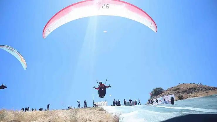 Türkiye Yamaç Paraşütü Şampiyonası başlıyor