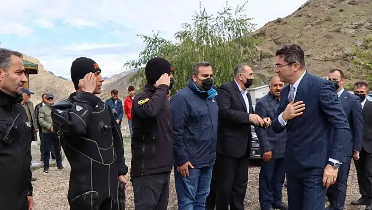 Kazada suda kaybolan vatandaşı arama çalışmaları sürüyor