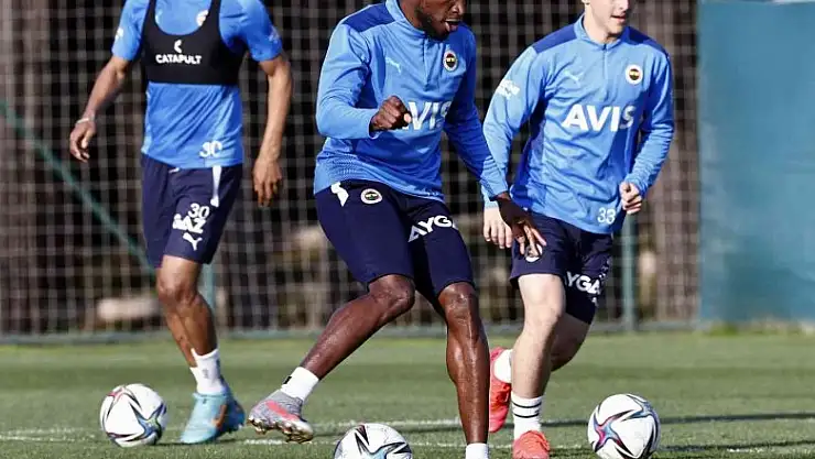 Fenerbahçe, derbinin taktiğini çalıştı