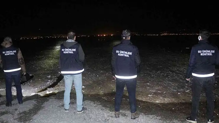 İnci kefalinin korunması için geceli gündüzlü denetim