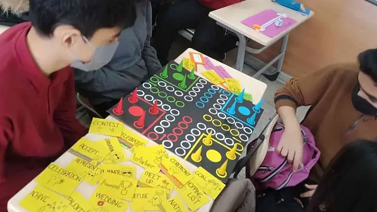 Öğrenciler renklerle daha etkili öğrenecek