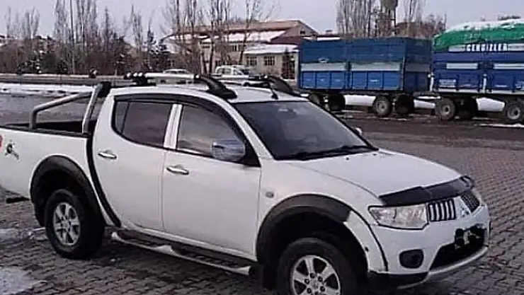 Dolandırıcılardan müstehcen tuzak