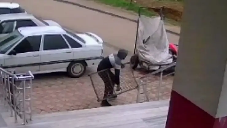 Mazgal hırsızlığı kamerada