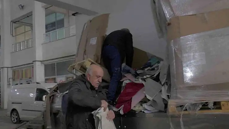 Atık kumaşları ekonomiye kazandırıyor