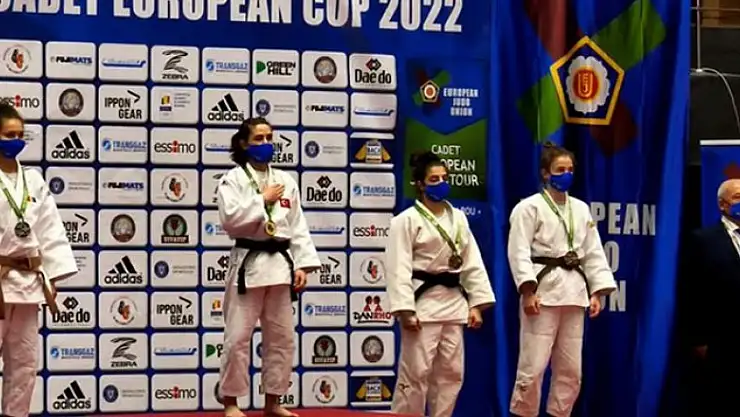 Konya Büyükşehir Belediyesporlu Judocudan Gururlandıran Başarı