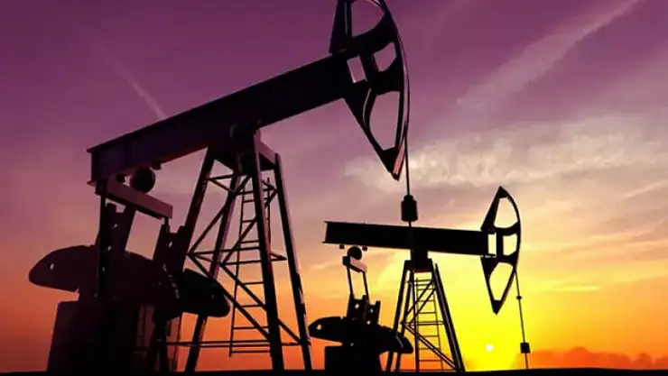 O ülkede petrol bitti!