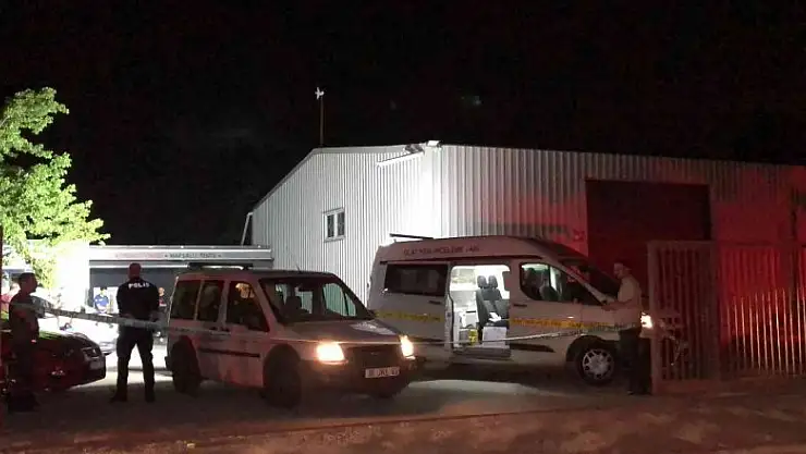 İş yerine silahlı baskın: 2 yaralı