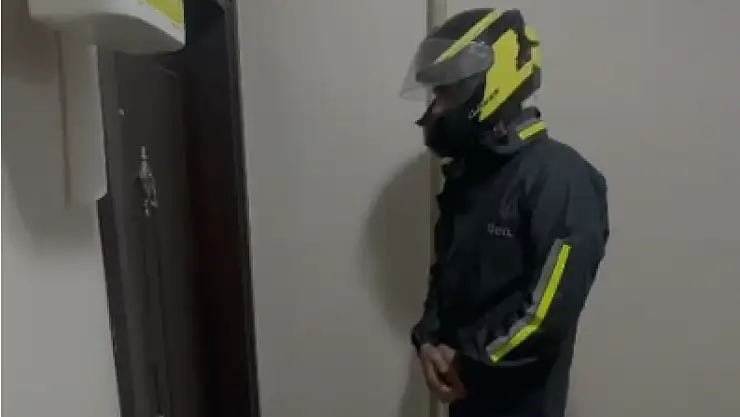 77 yıldan fazla hapis cezasıyla aranıyordu: Polisin operasyonu film sahnesini aratmadı!