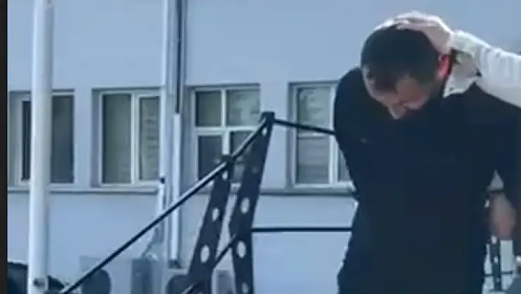 84 yıldan fazla hapis cezasıyla aranıyordu: Yakayı  ele verdi!