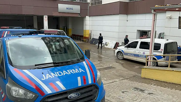 92 yaşındaki adsam balkondan düştü: Feci şekilde can verdi!