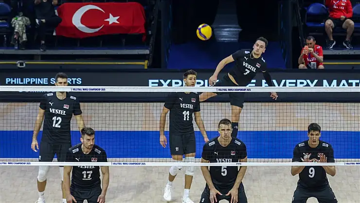 A Milli Erkek Voleybol Takımı, Dünya Şampiyonası'nda tarih yazmaya yakın!