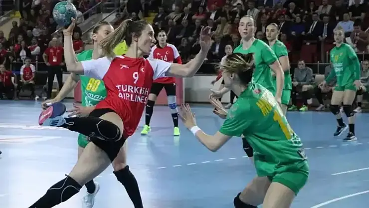 A Milli Kadın Hentbol Takımı 30-28 mağlup oldu