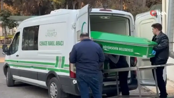 Abisi tarafından vurulan 19 yaşındaki kız hayatını kaybetti!