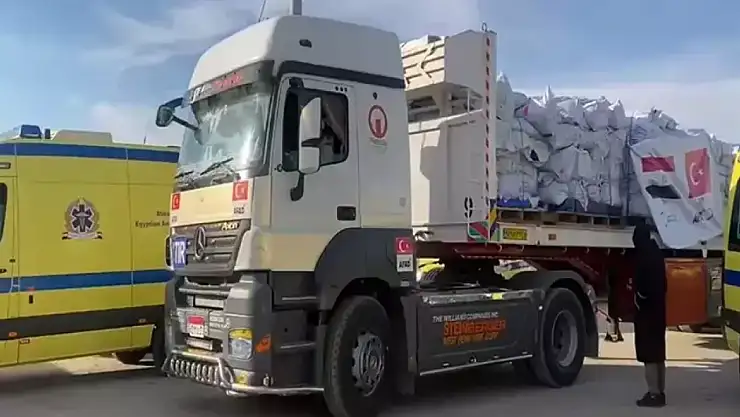 AFAD duyurdu: Çadır ve battaniye taşıyan tırlar Gazze'ye ulaştı!