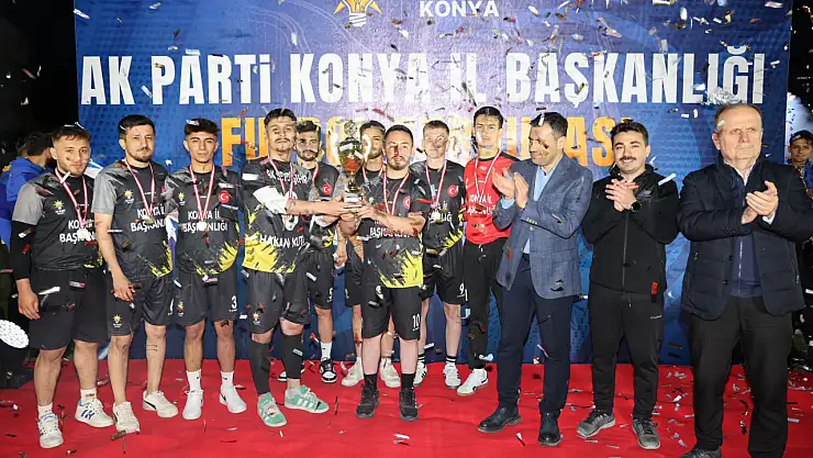 AK Parti Konya Teşkilatları sahada buluştu