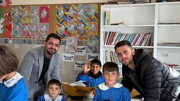 Ak Parti Seydişehir Gençlik Kolları Başkanlığı Çocukların Yüzünü Güldürdü!