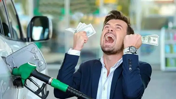 Akaryakıt zammı sonrası AK Parti'den flaş açıklama: Zamlar geri mi alınacak?