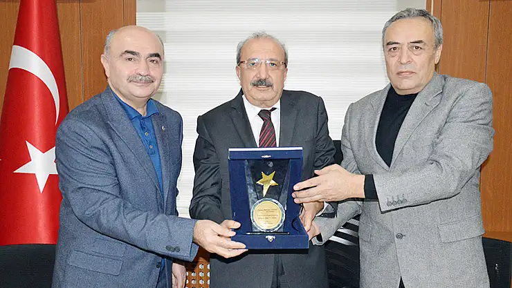 Akörenliler'den Mehmet Aydın'a vefa  