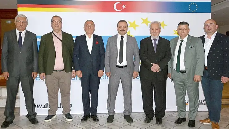 Aksaray Üniversitesi'ni Almanya'da temsil ettiler!